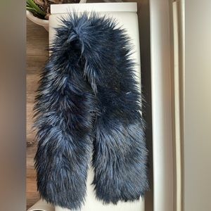 Karen Milllen faux fur stole